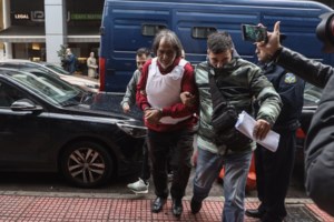 Koλωνός: Συνελήφθη 55χρονος για προσβολή γενετήσιας αξιοπρέπειας - Προσέγγισε δύο κοπέλες