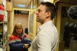 Υπό πίεση ο Κασσελάκης: Σταθερά... τρίτος στις δημοσκοπήσεις, προσπαθεί να φρενάρει τις διαρροές προς Χαρίτση-Αχτσιόγλου - εικόνα 2