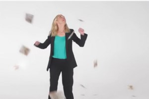 Στους δημοσιογράφους της Αυγής αρέσει το σποτ με τους συναδέλφους τους που "τα παίρνουν"