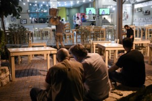 Ψάχνουν "βοήθεια" για το ιδιωτικό χρέος στο οικονομικό επιτελείο - Κλείδωσε το επίδομα των χαμηλοσυνταξιούχων