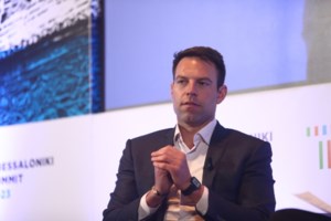 Ραγκούσης αδειάζει Κασσελάκη για την "νοικοκυρεμένη Ελλάδα": Οι Έλληνες ονειρεύονται την επόμενη Ελλάδα, όχι την παλιά