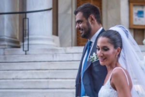 Παύλος Μαρινάκης: Νέες φωτογραφίες από τον γάμο του - Ο Κυριάκος Μητσοτάκης με μάσκα [Εικόνες] - εικόνα 2