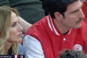 Μαζί στο αεροδρόμιο Ντορέττα Παπαδημητρίου και Γιώργος Γεροντιδάκης - Τι είπαν στις κάμερες [βίντεο]