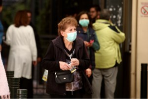 Κορονοϊός - καθηγητής Σκούρας: Ο εχθρός είναι έξυπνος αλλά δεν είναι πλέον αόρατος