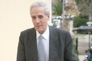 Μητσοτάκης: Ο θάνατος του Γ. Παναγιωτόπουλου γεμίζει θλίψη τον επιστημονικό κόσμο και την κοινωνία