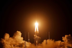 "Γάμος" στον ουρανό: Γιατί Δίας και Ουρανός θα φαίνονται σαν ένας πλανήτης