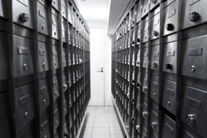 Ληστεία στη Νέα Σμύρνη: Αυτοί είναι οι τρεις διαβόητοι Κολομβιανοί που άδειασαν τις θυρίδες στην τράπεζα [βίντεο]