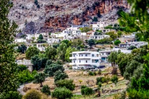 Βορίζια: Είχε ανέβει στο σπίτι που μπήκε ο εκρηκτικός μηχανισμός και πυροβολούσε - Συγκλονιστικές μαρτυρίες για το μακελειό