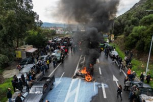 Τσιάρας για αγρότες: Όποιος δεν έρθει, αναλαμβάνει το μερίδιο της ευθύνης που του αναλογεί