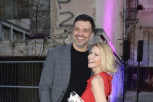 Τζένη Μπαλατσινού: Ξημέρωμα στην μαγευτική Πάτμο - Η θέα της και η φθινοπωρινή απόδραση στο νησί της Αποκάλυψης - εικόνα 20