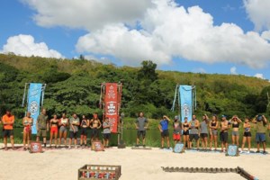 Survivor: Ο Λάμπρος Κωνσταντάρας μιμείται το… ζέσταμα του παππού του [βίντεο]
