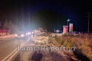 Τραγικό δυστύχημα στο Μεσολόγγι: Κάηκε ζωντανός μέσα στο αυτοκίνητό του [εικόνες]