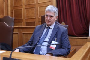 Εξεταστική για Τέμπη: "Υπήρξαν μετατάξεις σταθμαρχών 62 ετών, άνθρωποι χειρίζονται τα συστήματα" είπε ο πρόεδρος των Σιδηροδρομικών