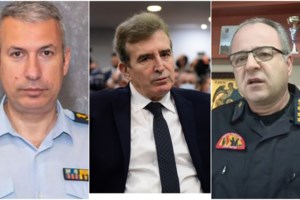 Το παρασκήνιο των αλλαγών στην Αστυνομία - Σαρωτικό "ξήλωμα" στρατηγών με συνταγή Χρυσοχοΐδη από το 2001