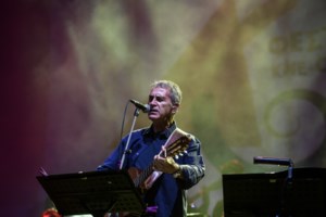 Επεισόδια με χειροβομβίδες κρότου-λάμψης στην Πανόρμου - Δυνάμεις της ΕΛΑΣ διέλυσαν συγκέντρωση διαμαρτυρίας [Βίντεο]