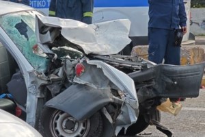 Τροχαίο στην Κατεχάκη: "Έγινε μακελειό σε ένα σπιτικό - Υπολογίζουν ότι κάτι έπαθε ο οδηγός"- Τραγικό πρόσωπο η κόρη - εικόνα 4