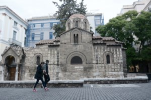 ΟΛΜΕ: Τα σχολεία να ανοίξουν τον Ιανουάριο μετά από τεστ - Έχουμε 5.000 κρούσματα σε μαθητές