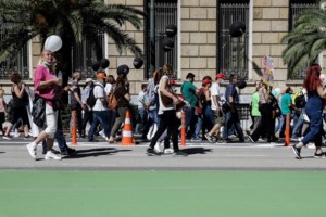 ΑΔΕΔΥ: Πανελλαδική στάση εργασίας στο Δημόσιο για το νομοσχέδιο των διαδηλώσεων