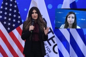 CNN: Οι ΗΠΑ ετοιμάζουν τη "μητέρα όλων των βομβών" για το Ιράν - εικόνα 3
