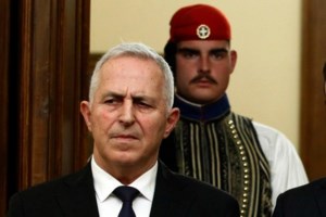 Πτώση F-16: Μιάμιση ώρα πάλευε με τα κύματα ο πιλότος στη θάλασσα - Η "κατάρα της Ψαθούρας" - εικόνα 2