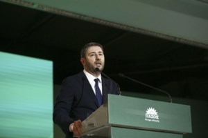 Μπακογιάννη για παρακολούθηση Ανδρουλάκη: Δεν το ήξερε ο πρωθυπουργός - Για να κάνεις ένα λάθος πρέπει να το ξέρεις - εικόνα 2