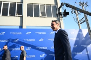 Αμεση ανάλυση: Τα αποτελέσματα του exit poll: Ηχηρό (δεξιό) μήνυμα σε Μητσοτάκη, σταθερός ο Κασσελάκης, "ήττα" για ΠΑΣΟΚ - εικόνα 5