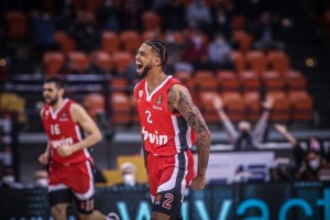 Καραλής: Η στιγμή που σπάει το ακόντιο όταν προσπαθεί να "πετάξει" - Πώς αντέδρασε [Βίντεο]