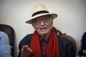 Αρθρο έκπληξη του Νίκου Αλιβιζάτου στην Καθημερινή: Γιατί είμαι υπέρ της αστυνομίας στα ΑΕΙ