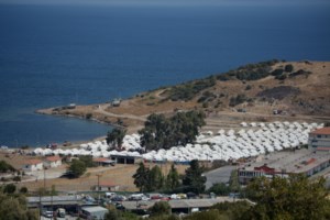 "Λαβράκι" έβγαλε το μπλόκο της Τροχαίας στα Μάλγαρα - Συνέλαβαν 3 Σύριους για παράνομη μεταφοράς μεταναστών