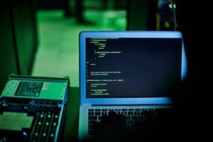 Απατεώνες "γιατροί" από τον... ΟΗΕ: Πώς πουλούσαν έρωτα μέσω facebook και άρπαξαν πάνω από 200.000 ευρώ - εικόνα 4