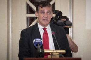 Ο Μιχάλης Κρέστας γράφει για την μητέρα του που την έχασε από τον κορονοϊό- Ηταν ο αριθμός 89