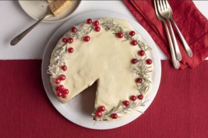 Συνταγή για λαχταριστή γιορτινή Πάβλοβα - Το απόλυτο γλυκό για το χριστουγεννιάτικο τραπέζι