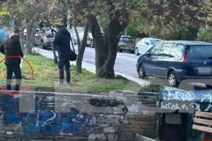 Eπίθεση στην Βάρκιζα: Το θύμα γνώριζε καλά τον δράστη - "Είχαμε τσακωθεί" - Τα πρώτα λόγια του τραυματία στους αστυνομικούς - εικόνα 2