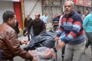 Αίγυπτος: Γιγάντιο δεξαμενόπλοιο προσάραξε και έκλεισε τη Διώρυγα του Σουέζ για 20 λεπτά - εικόνα 5