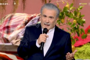 Λάκης Λαζόπουλος: "Με παρακολουθούσαν με τον κανονικό τρόπο και με Predator"