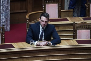 Ηχηρή αποχώρηση Κούλογλου από την ευρωομάδα ΣΥΡΙΖΑ: "Η κατάσταση είναι ανυπόφορη και στερείται σοβαρότητας"