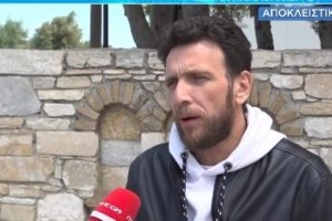 Συγκίνηση στο τέλος στους Weekenders: "Δεν ξέρω αν ήταν μια επιτυχημένη εκπομπή. Σίγουρα ήταν μια ευτυχισμένη εκπομπή"