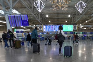 Ηλίας Μόσιαλος: Τι γνωρίζουμε για την υποπαραλλαγή "Stealth" της Όμικρον - εικόνα 2