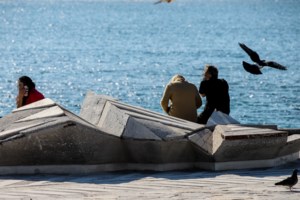 Καιρός: Αποπνικτική ατμόσφαιρα, αφρικανική σκόνη και ζέστη για δύο ημέρες στο μεγαλύτερο μέρος της χώρας