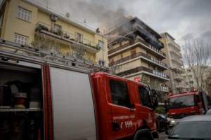 Τραγωδία στη Θεσσαλονίκη: Νεκρό ζευγάρι ηλικιωμένων από φωτιά στο διαμέρισμα