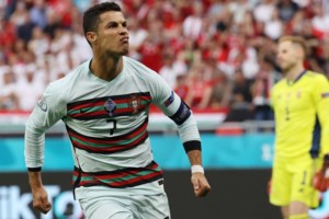 Euro 2020: Για το δύο στα δύο Ιταλοί και Φινλανδοί, για την έκπληξη Ρωσία - Τουρκία