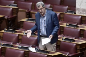 "Ξαναχτυπά" ο Κούλογλου: Η διαγραφή του Κουρουμπλή μπορεί να δείξει τον δρόμο για Πολάκη
