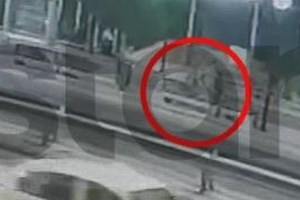 Π. Φάληρο: Εσπασε τη σιωπή του φίλος της 32χρονης μητέρας - "Η 3χρονη είχε σημάδια στο πρόσωπό της, κάθε μέρα μια νέα γρατζουνιά"