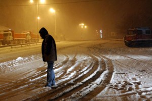 Κακοκαιρία "Μήδεια": Στο έλεος του χιονιά η Αττική - Σε ποιες περιοχές θα χιονίζει όλη τη νύχτα - εικόνα 2