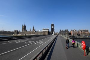 Κάτω από το 2% υποχώρησε η απόδοση των 10ετών ομολόγων του ελληνικού δημοσίου - εικόνα 2