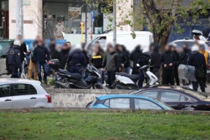 Ασύλληπτες περιγραφές στη δίκη για το Μάτι: "Εδεσα τον νεκρό πατέρα μου με το ράσο, για να μην τον χάσω" - εικόνα 5