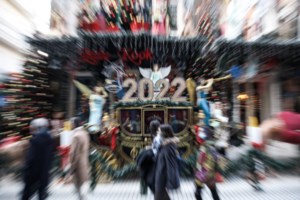 Χάος στα αεροδρόμια: Περίπου 6.300 πτήσεις ακυρώθηκαν σε όλο τον κόσμο τα Χριστούγεννα λόγω Ομικρον