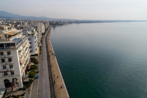 Κορονοϊός: Νέα έξαρση με 923 εισαγωγές στα νοσοκομεία και 16 διασωληνώσεις – 38 θάνατοι και αύξηση της θετικότητας