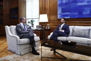 Συνάντηση Μητσοτάκη με τον Πρόεδρο της Σερβίας στο Μαξίμου