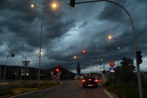 Έρχεται κακοκαιρία με έντονα φαινόμενα, ποιες περιοχές θα "χτυπήσει" – Επικαιροποιήθηκε το έκτακτο δελτίο καιρού